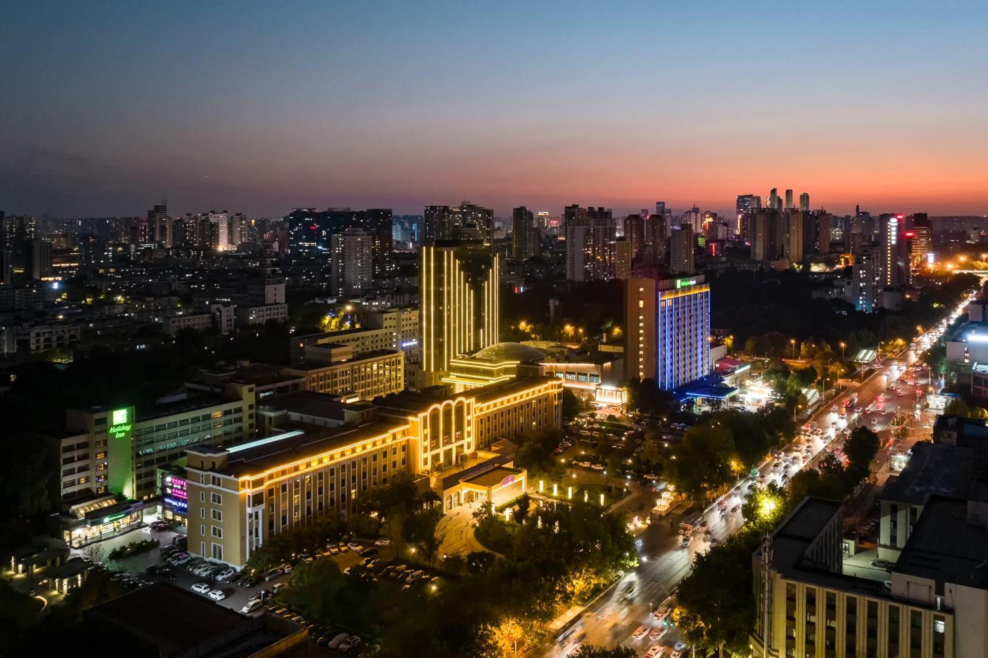 Holiday Inn Express Zhengzhou Zhongzhou By Ihg Ngoại thất bức ảnh
